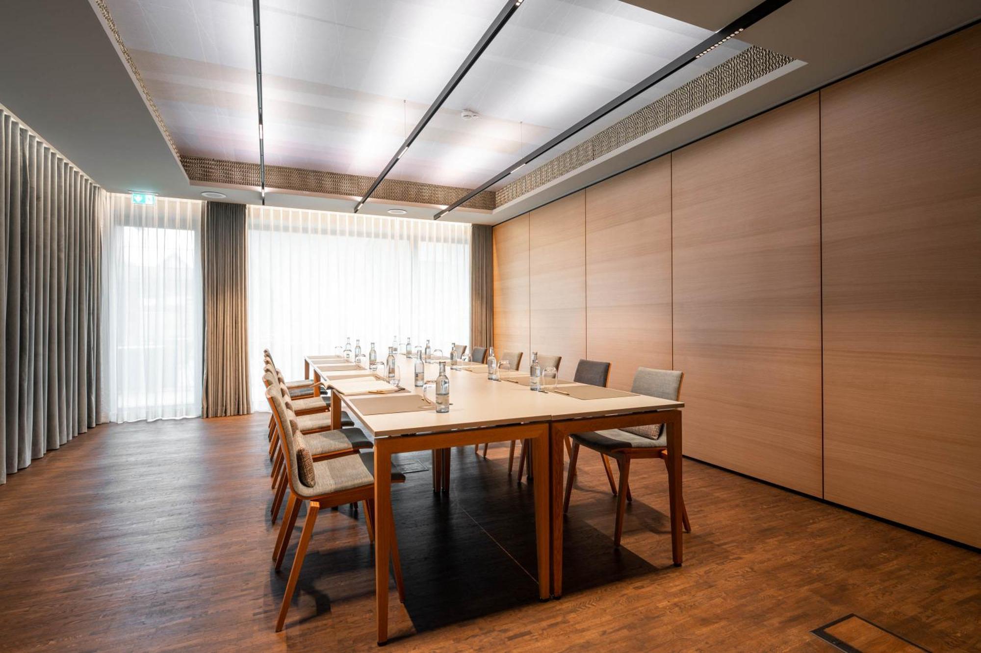 Hotel Maier Friedrichshafen Ngoại thất bức ảnh